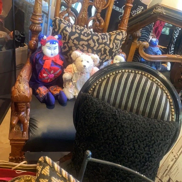 Estate Sale Contact if you are interested in Antique or Vintage HIGH END items! - Picture 9 of 17